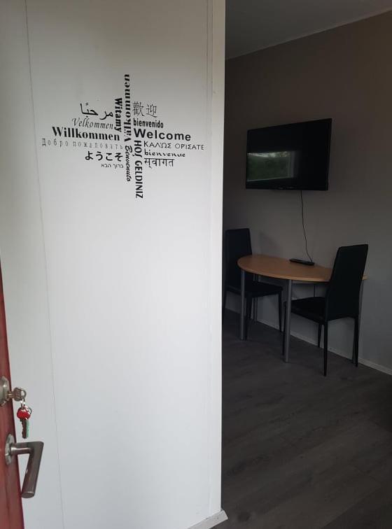 Laekjarbakki 11 Apartment Вармахлид Екстериор снимка