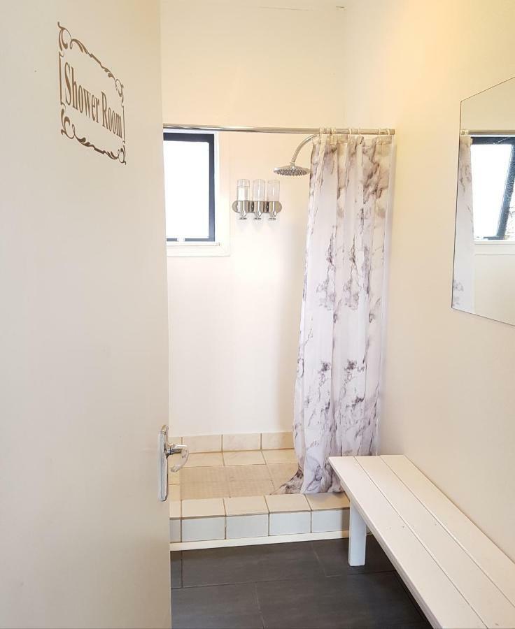 Laekjarbakki 11 Apartment Вармахлид Екстериор снимка